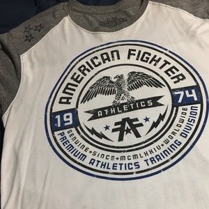 Men’s American Fighter t shirt.